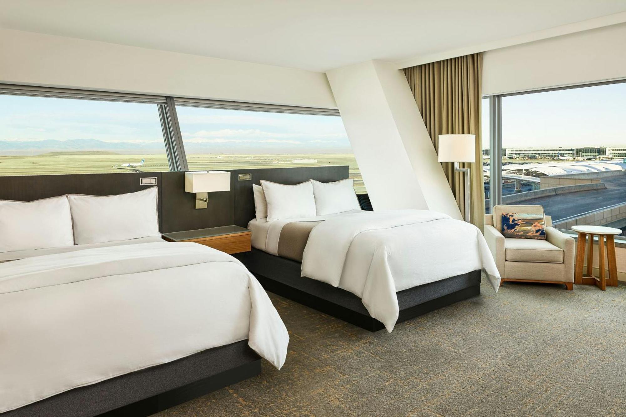 The Westin Denver International Airport Экстерьер фото