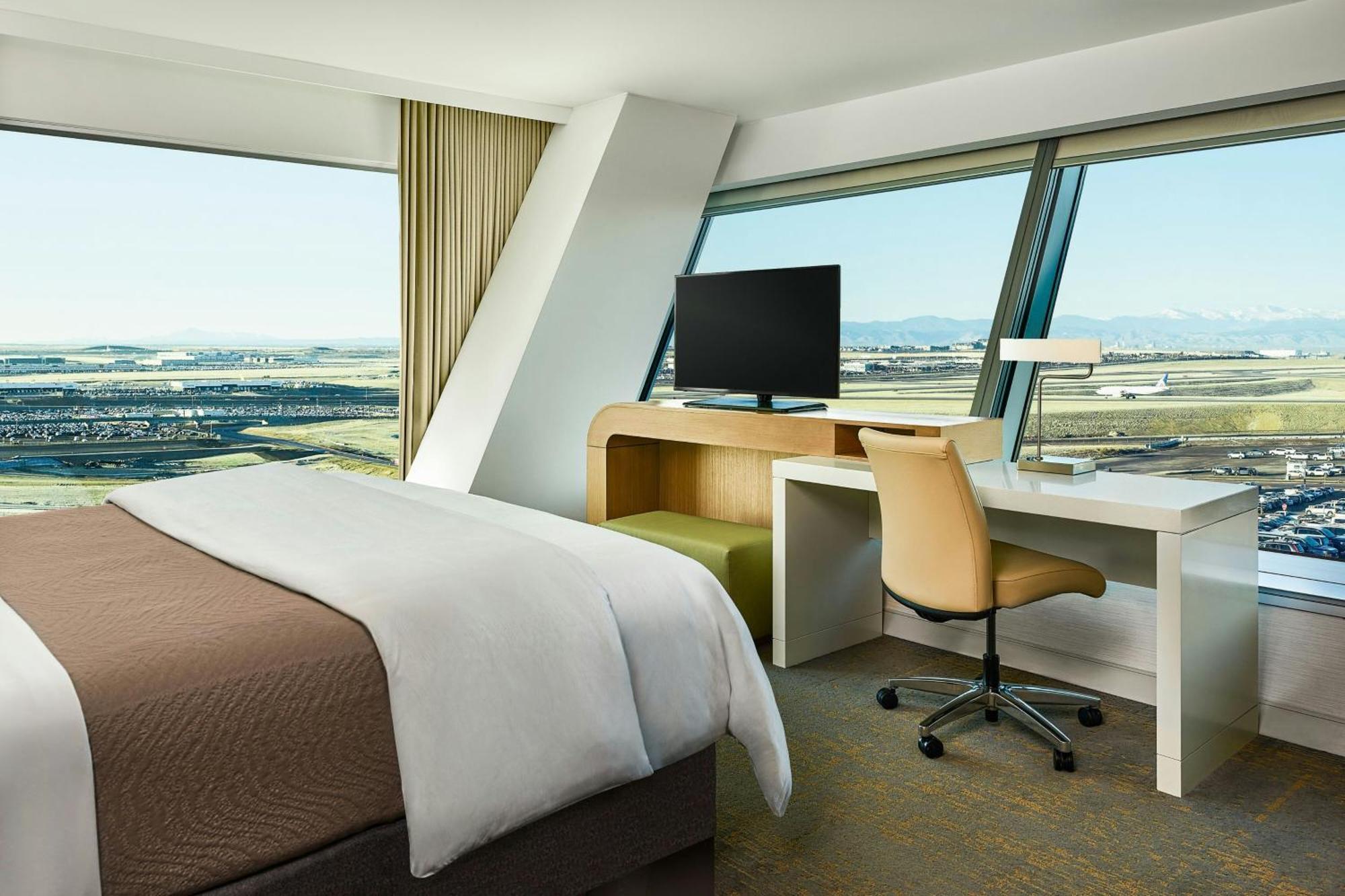 The Westin Denver International Airport Экстерьер фото